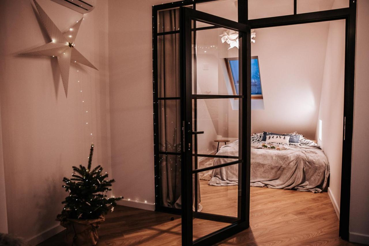 Apartament Dobre Miejsce 2 Ustrzyki Dolne Ngoại thất bức ảnh